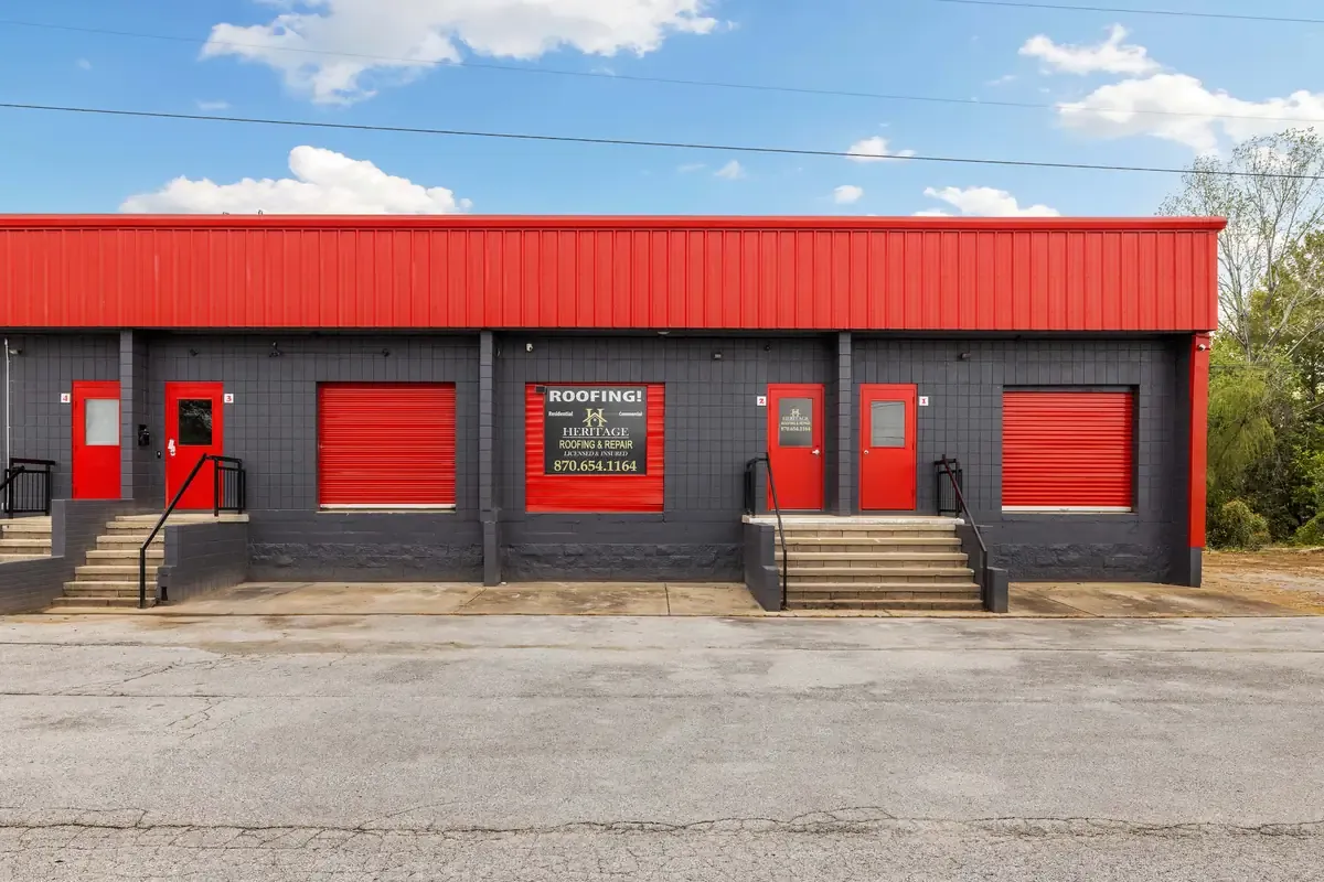 Facility doors KO Storage of Harrison, AR